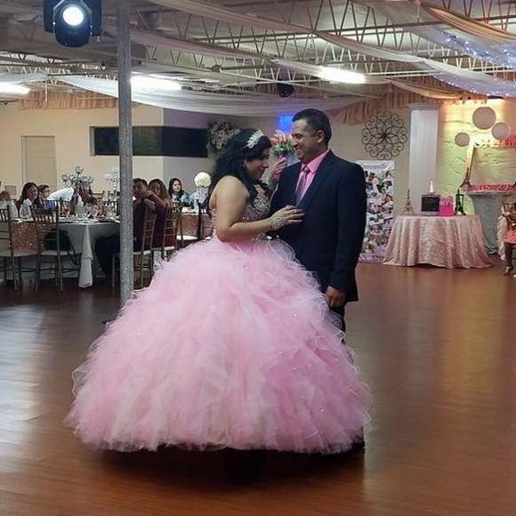 Meet your Posher, Felipe - Picture 1 of 1